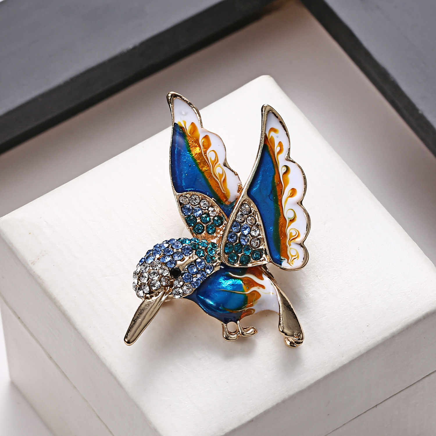 Colorful Hummingbird Brooch - Trendy Women's Jewelry