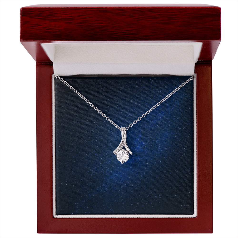 Alluring Beauty Necklace